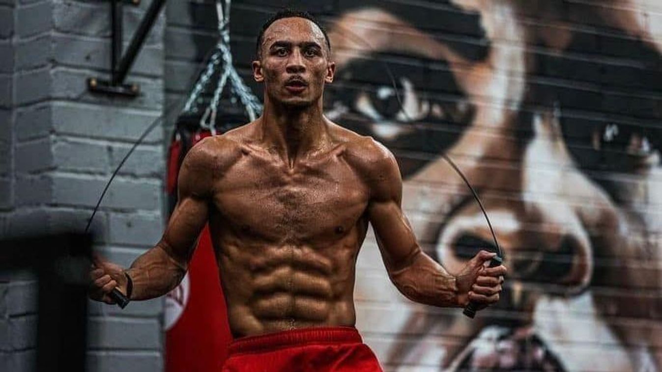 A ringben nagyszájú Benjamin Whittaker az utolsó két meccsét egyaránt első menetes KO-val nyerte