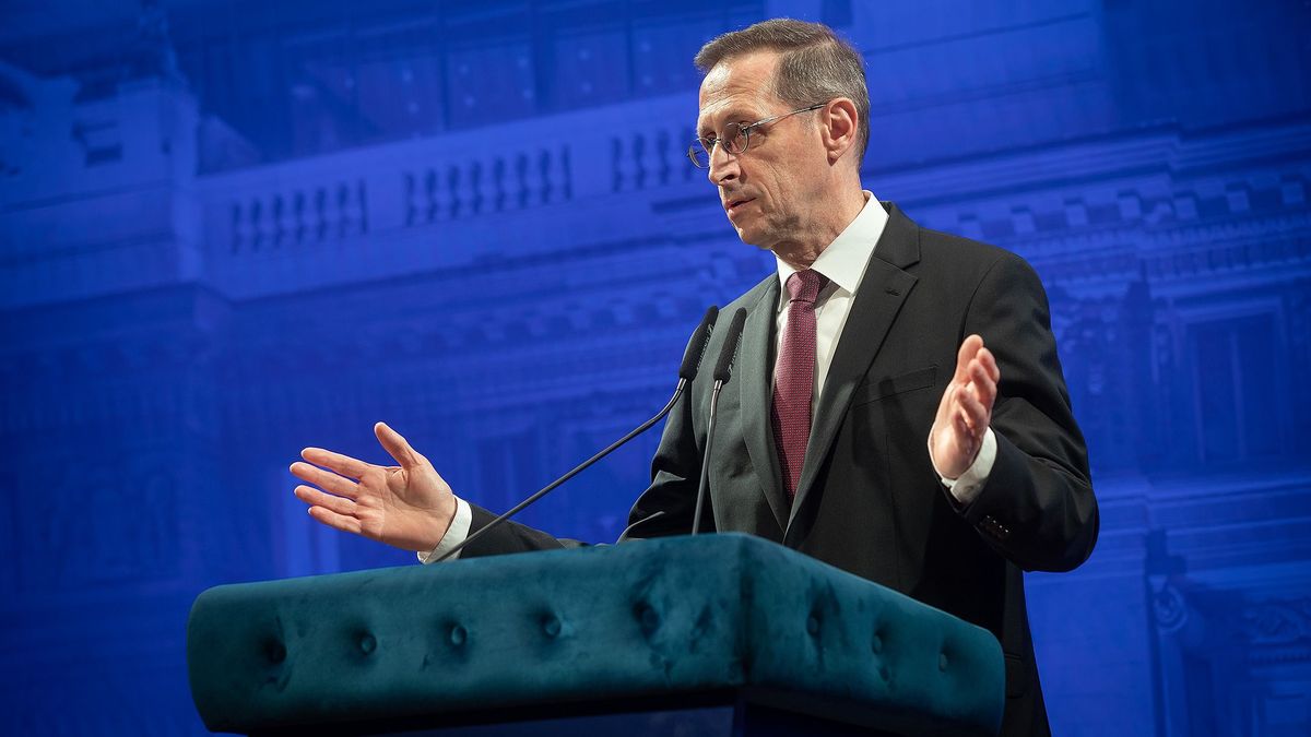 Varga Mihály a Tisza Pártról és az euró esetleges bevezetéséről is beszélt