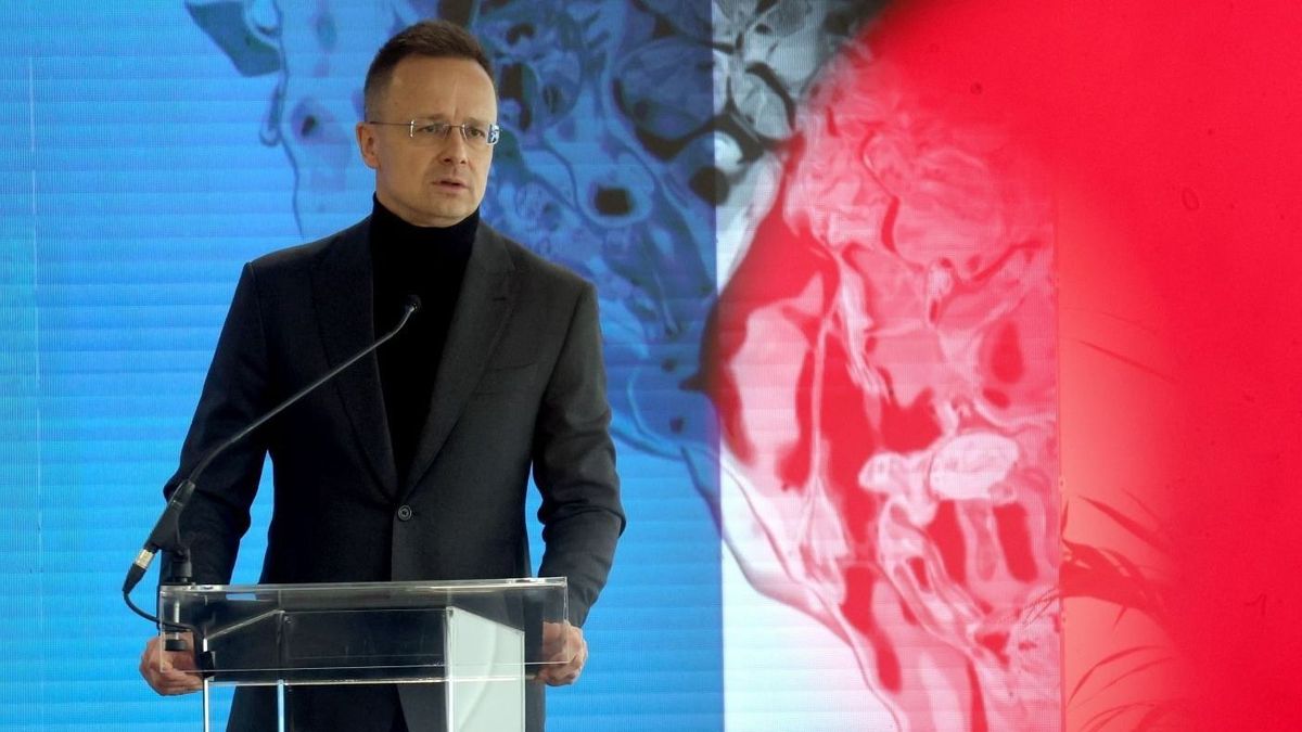 Szijjártó Péter is reagált a Török Áramlat gázvezetéket ért támadásra