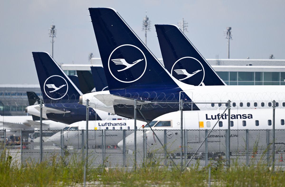 A Lufthansa további járattörléseket jelentett be az elszálló üzemanyag árak miatt 