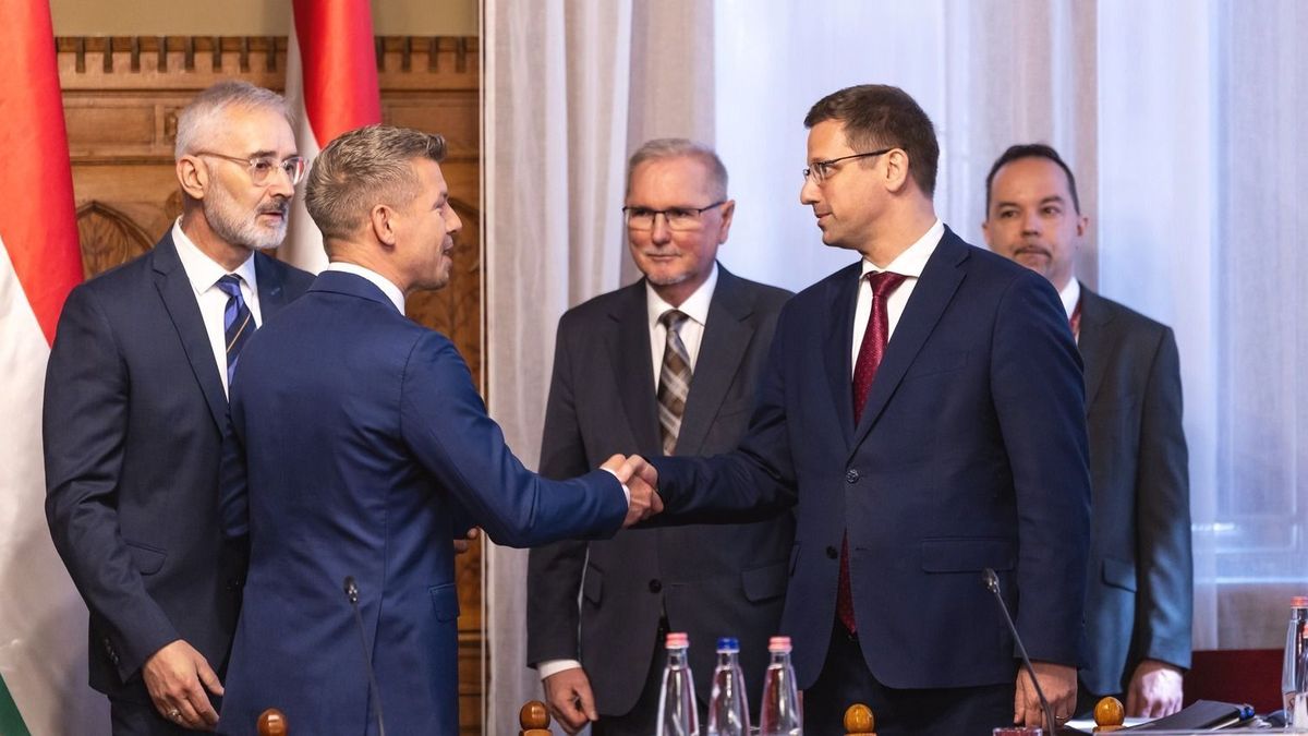 Gulyás Gergely: Olyan Fidesz-frakció kell, amely a párt megújulását követi