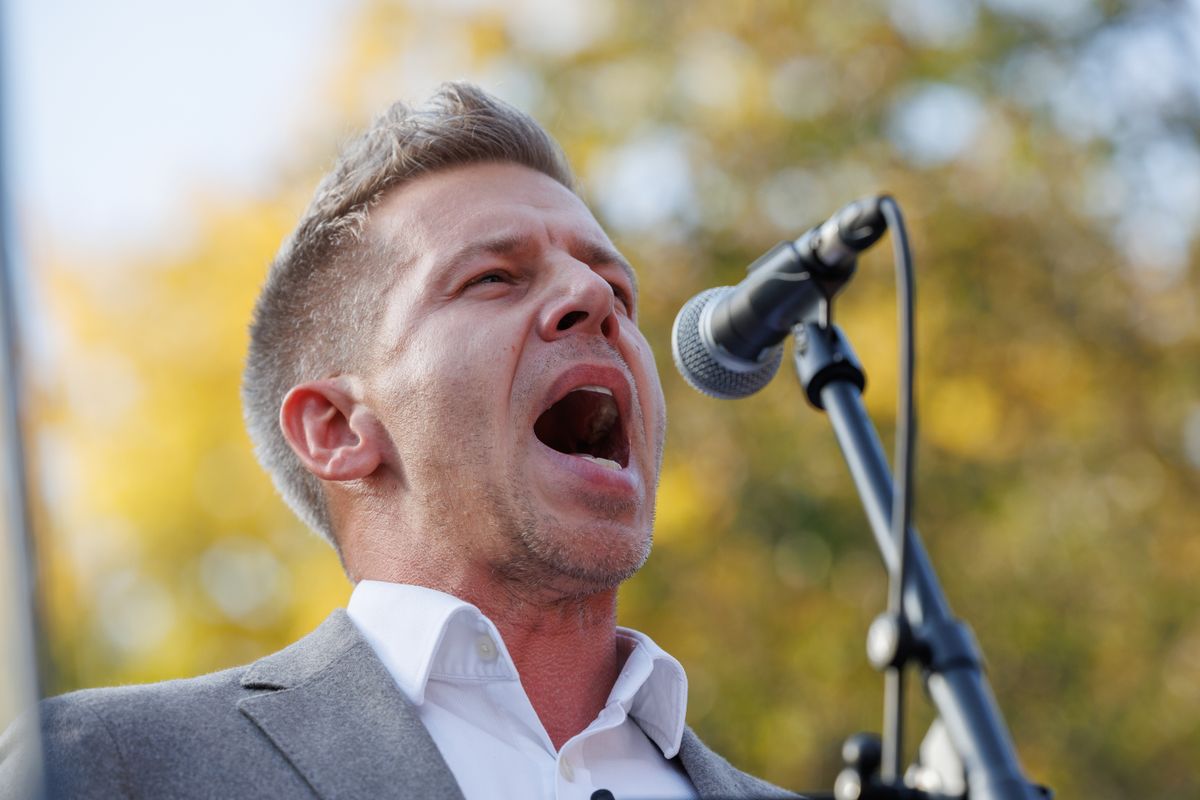 20241023 Budapest
'56-os megemlékezés tüntetés
1956 Október 23-i megemlékezést tartottak Budapesten.
A Tisza Párt szimpatizánsai a Bem József térről vonultak a Széna térre. 

Fotó: Hatlaczki Balázs HB
Pesti Srácok PS 

A képen: Magyar Péter a Tisza Párt elnöke