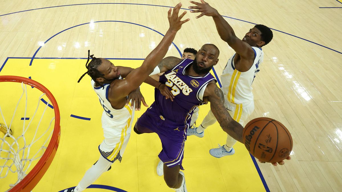 LeBron James kiválóan játszott a Golden State Warriors ellen