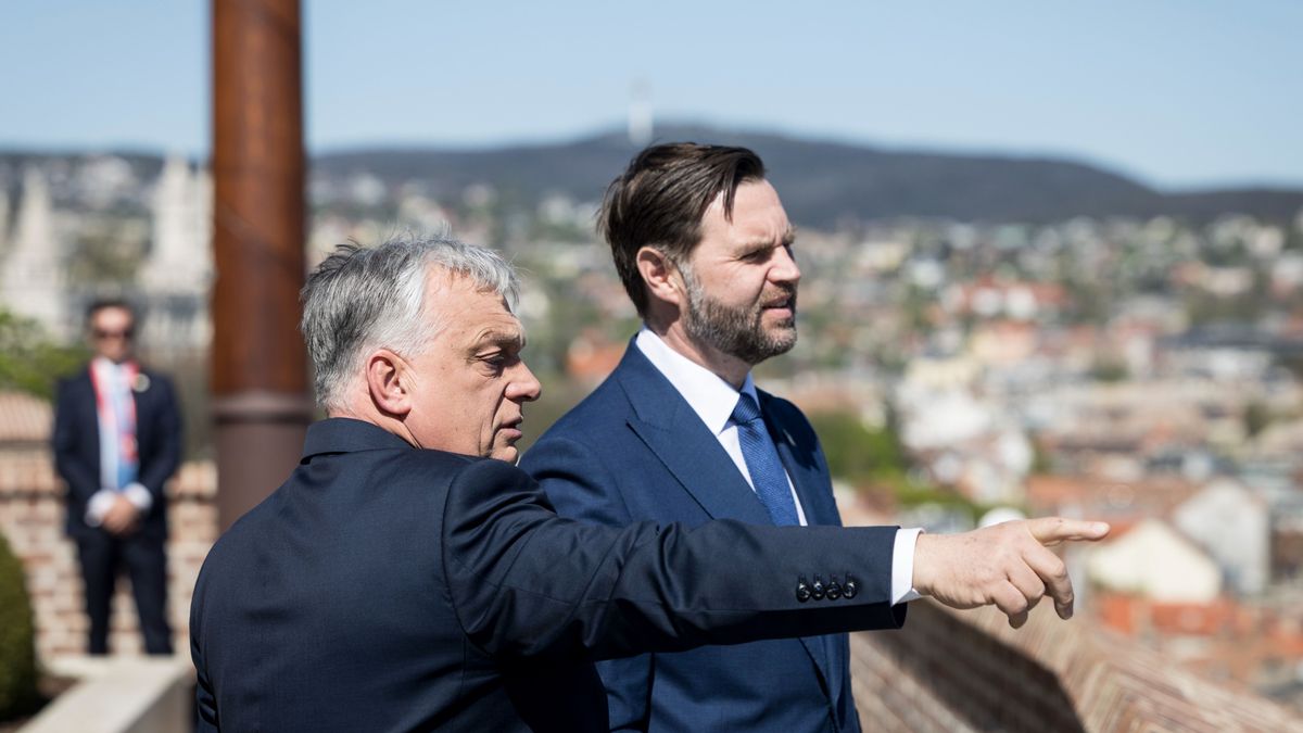 Kulisszatitkok a Vance-találkozó előtt Orbán Viktor videójában