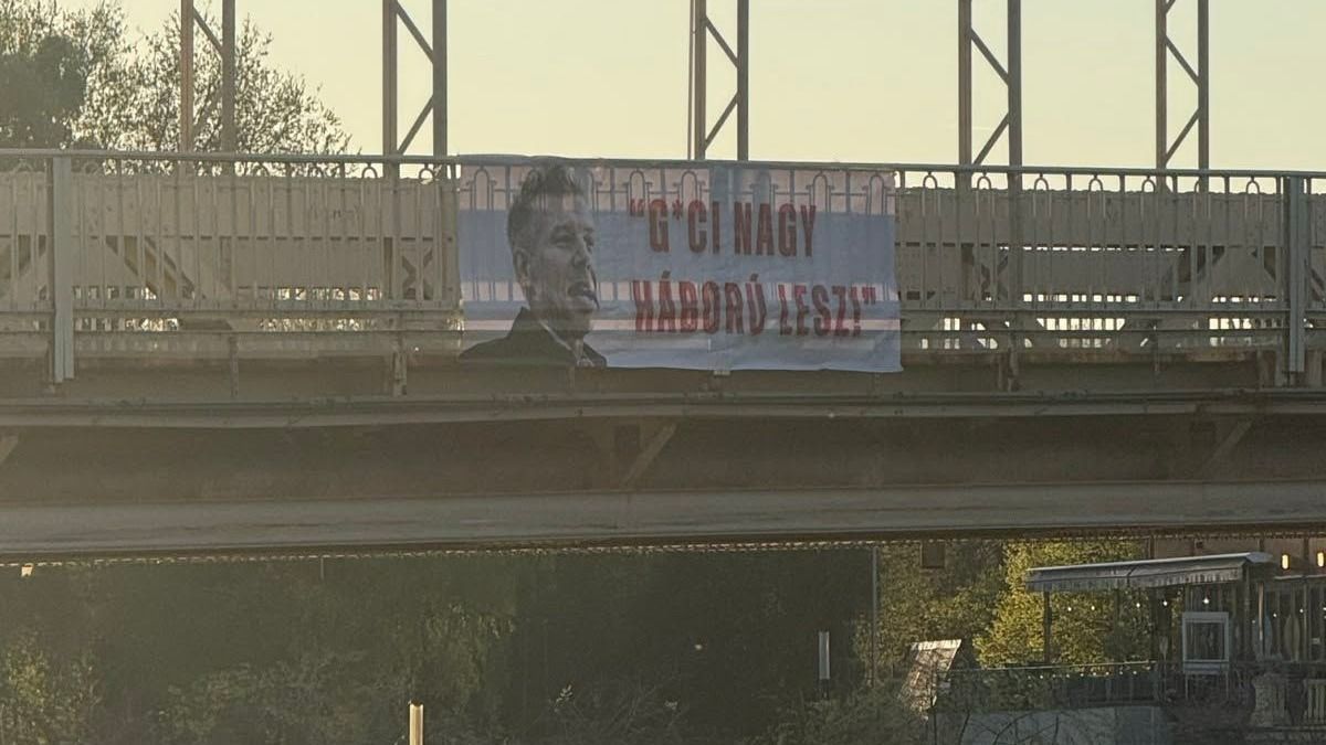 Magyar Pétert hatalmas molinóval várták Győrben