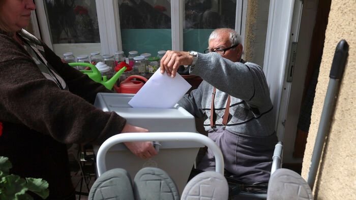 választás szavazás
mozgóurna