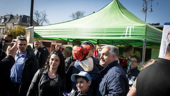 Orbán Viktor országjárás 
kampány