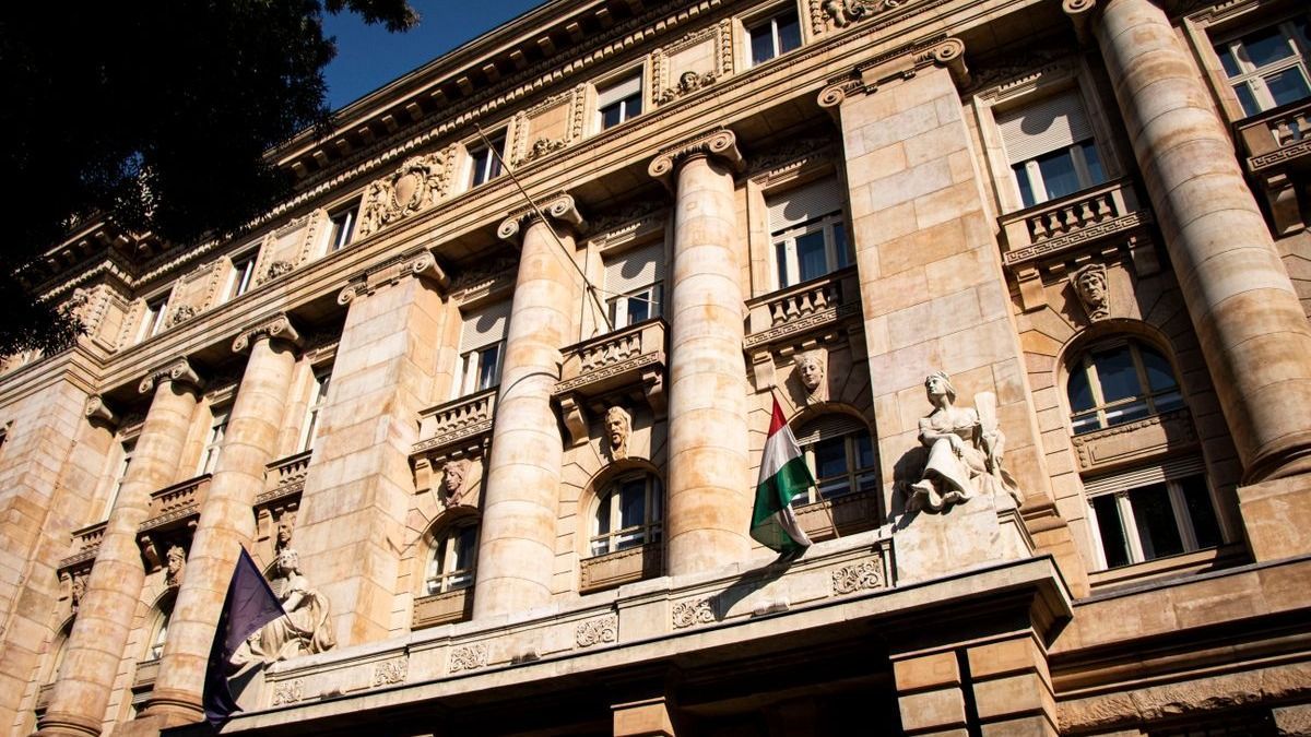 Pozitívra fordult az ország fizetőképessége a külfölddel szemben