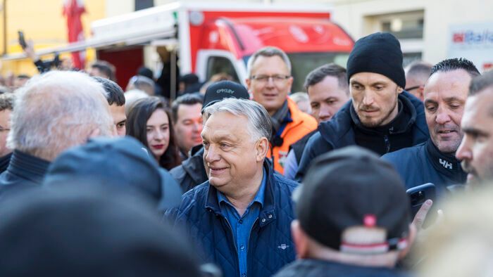 Orbán Viktor országjárás 
kampány