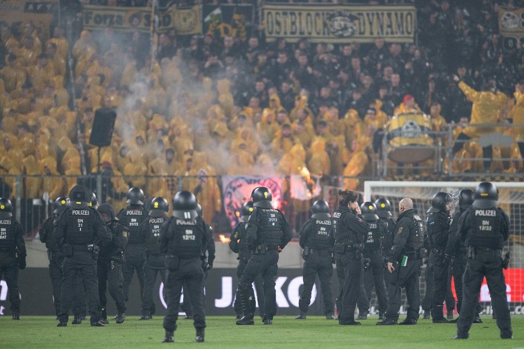 Botrányba fulladt a Hertha drezdai meccse, amelyen Dárdai Márton is pályára lépett