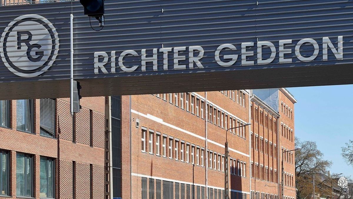 Magyar Péter még a Richtert is magával rántotta, aggódhatnak a befektetők