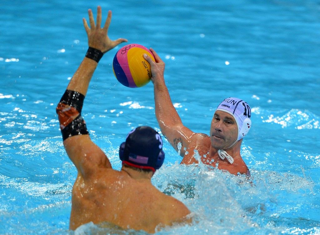 A magyar vízilabda-válogatottal háromszoros olimpiai bajnok Biros Péter vasárnap ünnepli 50. születésnapját.