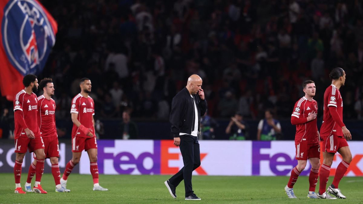 Slot kimondta a csúf igazságot a Liverpoolról – ezért mellőzte Szalahot