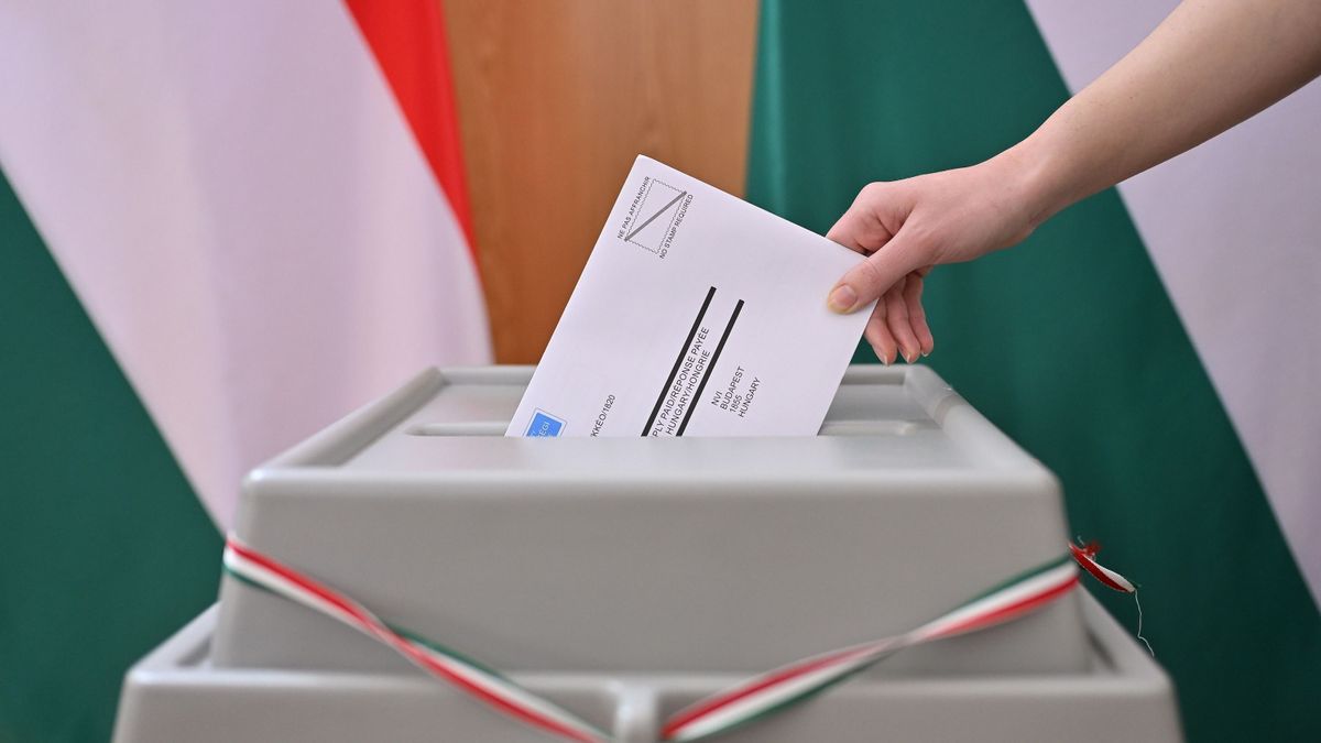 Megkezdődött a levélszavazatok azonosító nyilatkozatainak ellenőrzése