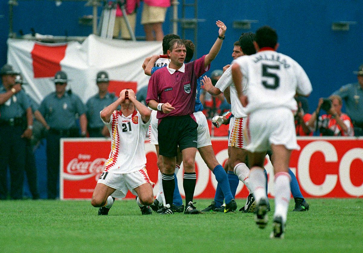 Az 1998-as labdarúgó-vb egyik sztárja Puhl Sándor volt