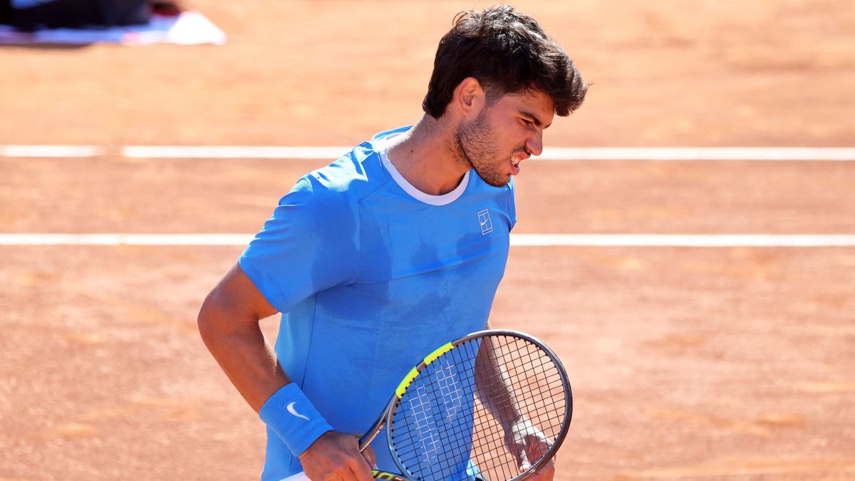 Sinner mindent elvett tőle, most újabb csapás érte Alcarazt