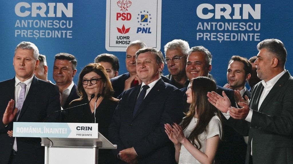 A Szociáldemokrata Párt tagjai arról is határoznak, hogy kilépjenek-e a kormányból