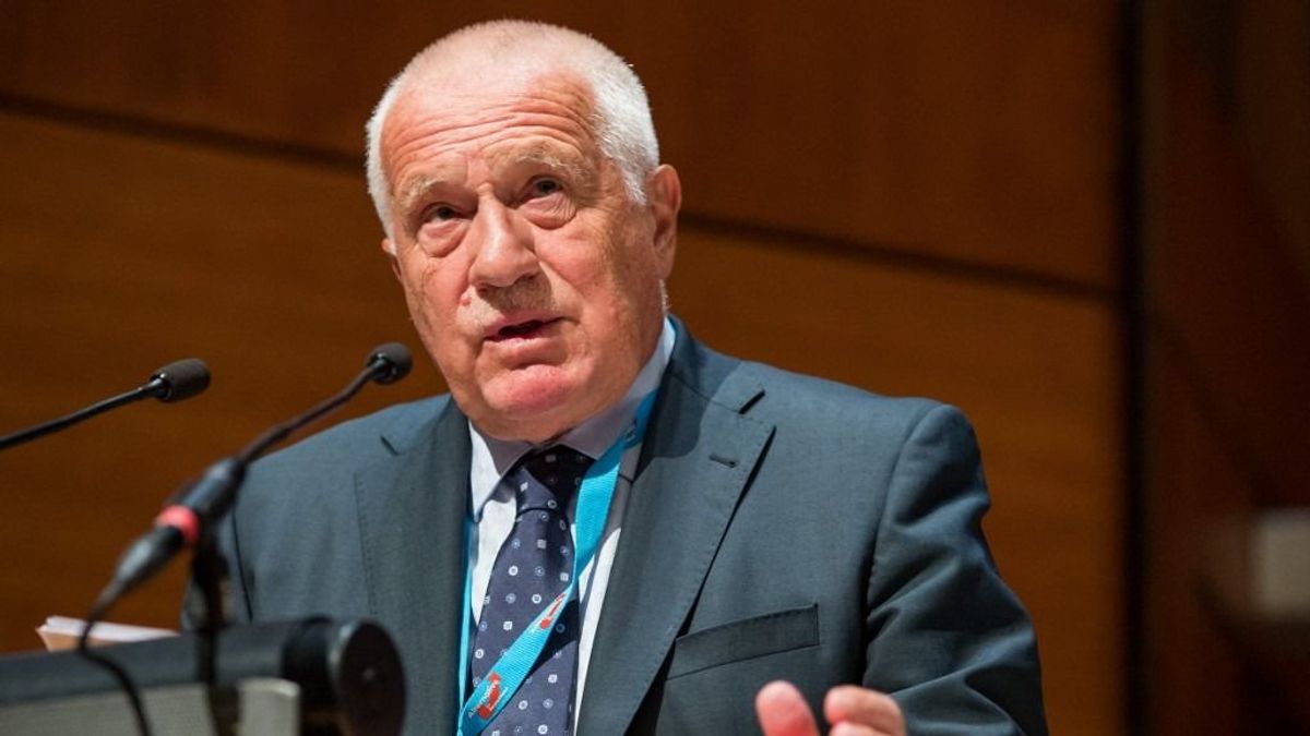 A magyar választások után a volt cseh államfő sötét jövőt jósol Európának