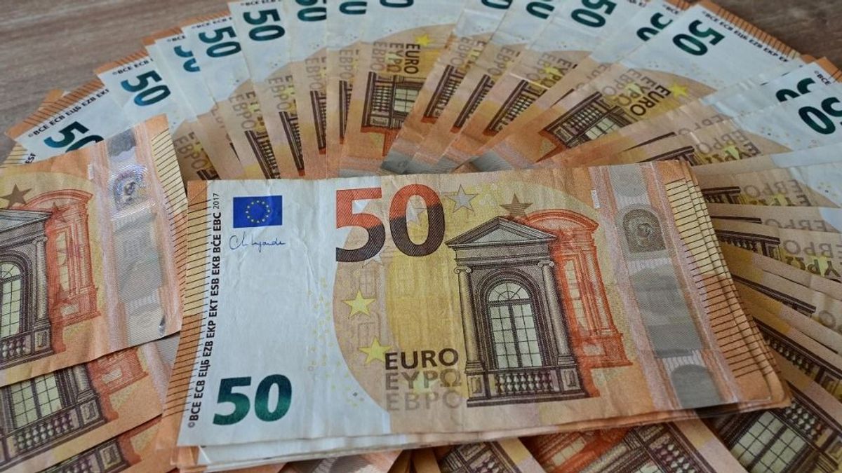 Lengyelországban lecsaptak egy hamisítóhálózatra