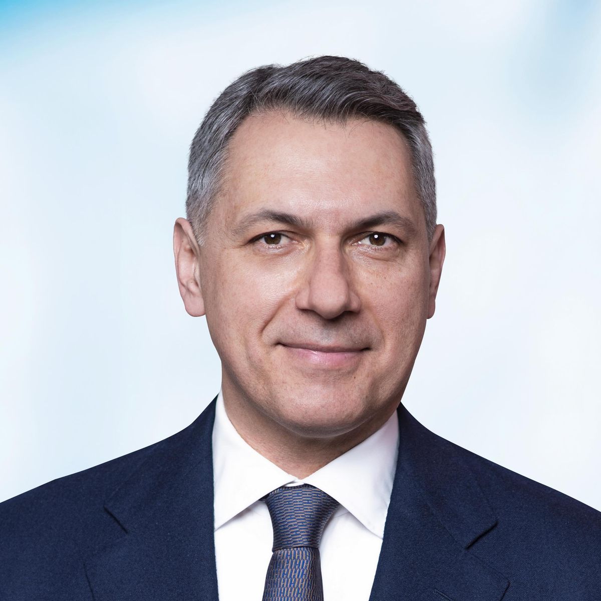 Lázár János építési és közlekedési miniszter