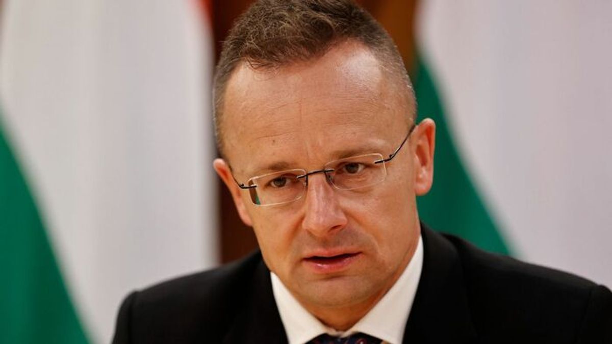 Peter Magyar Says “a F…Ing Huge War” May Be Coming, Peter Szijjarto Reacts to the Tisza Leader’s Remarks