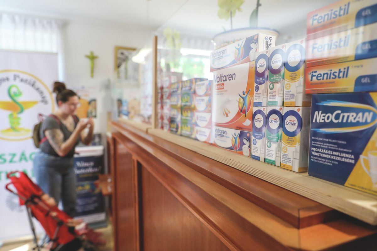 20250604 Nyúl
Országos patikanap, allergia illusztráció,
Nyúl Szent Balázs gyógyszertár, szűrővizsgálatok
Fotó: Csapó Balázs CSB
Kisalföld