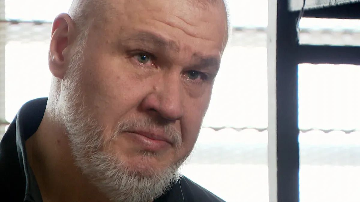 Döntés előtt a bíróság: életfogytiglan is kiszabható Curtis bátyjára