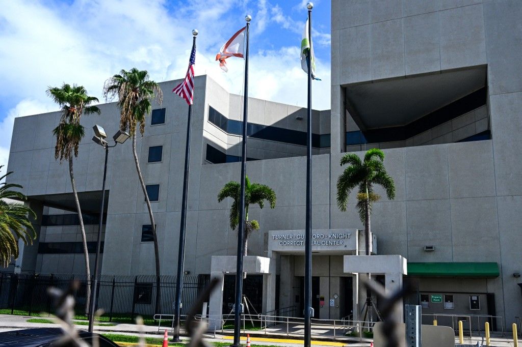 A view of the Turner Guilford Knight Correctional Center, where rapper Travis Scott was detained on June 20, 2024 in Miami, Florida. US rapper Travis Scott was arrested in Miami Beach overnight Thursday for trespassing and disorderly intoxication, records showed. The music star, whose real name is Jacques Bermon Webster, was arrested after a verbal altercation with people on a yacht at the Miami Beach Marina, according to the arrest report. (Photo by GIORGIO VIERA / AFP)