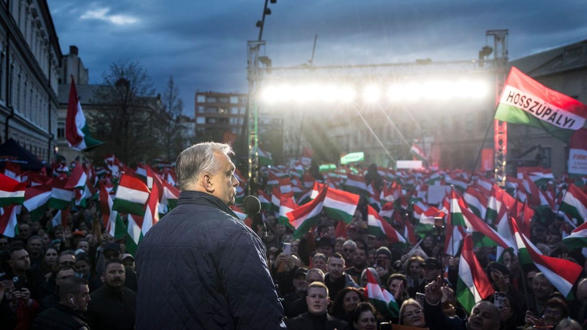 Hatalmas támogatást kapott Orbán Viktor, Wellor letette a voksát