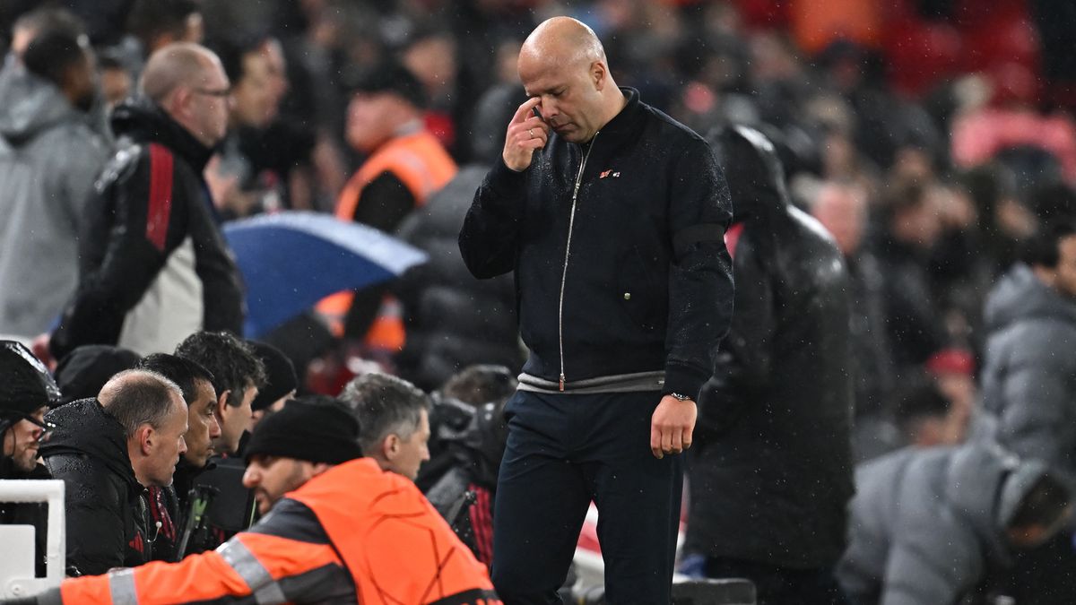 „Nem lepett meg, hogy ez most ellenünk szólt” – Slot kifakadt a Liverpool kiesése után