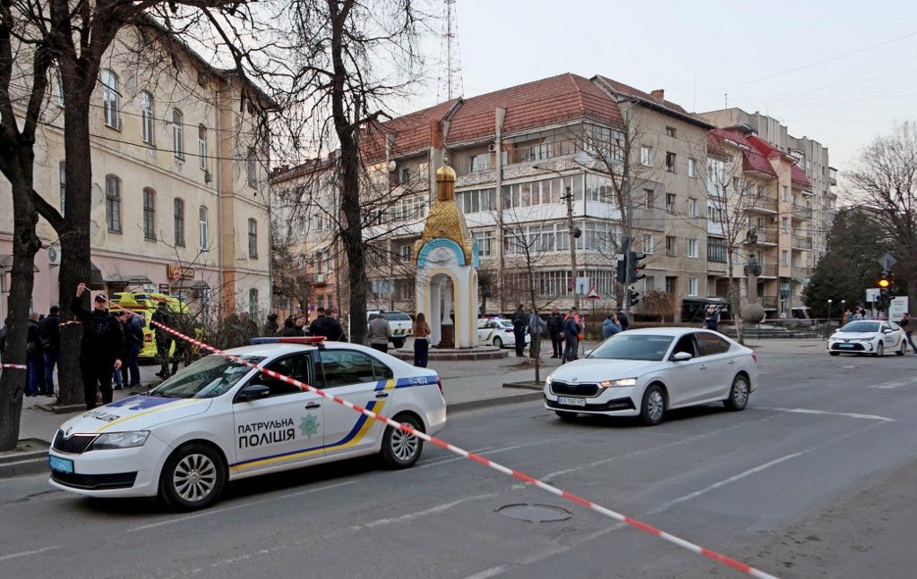 Túszejtés és rendőrgyilkossági kísérlet történt Kárpátalja területén (Illusztráció, forrás: NurPhoto via AFP)