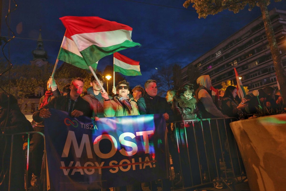 Tisza eredményváró
választás szavazás
