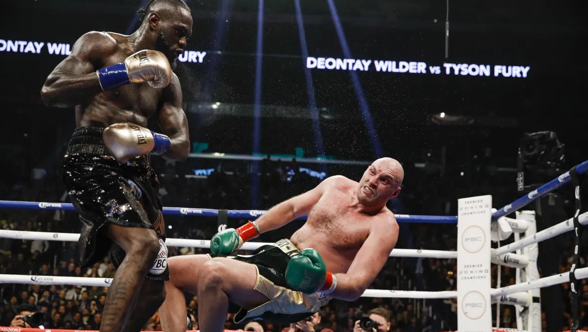 Deontay Wilder ütését Tyson Fury sem bírta talpon