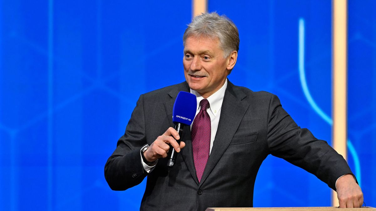 Kreml: Moszkvának meg kell várnia, milyen lépéseket tesz az új magyar kormány