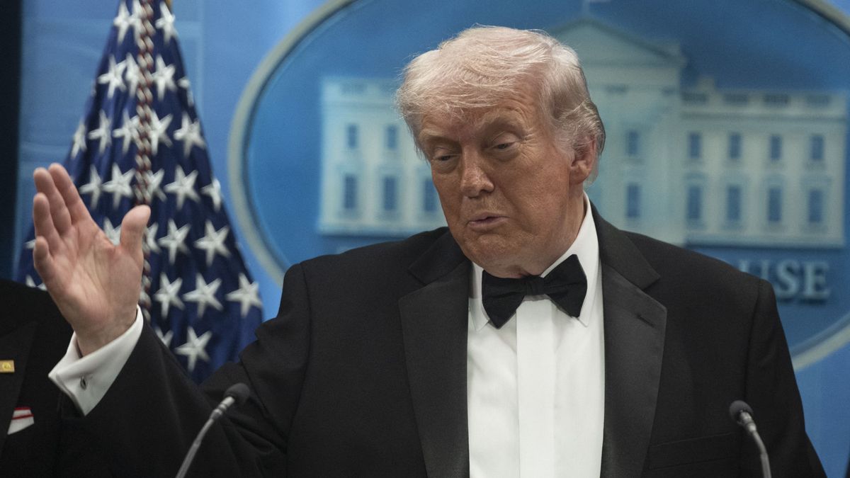 Irán fontos esélyt bukott el, Ukrajna gigahitelt kapott és békét kötne