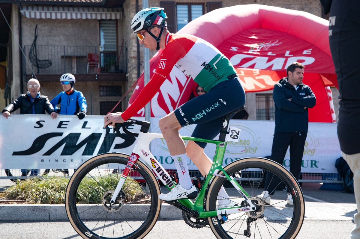 Dina Márton nagy álma, hogy magyar bajnoki trikóban tekerjen a Tour de Hongrie-n, csapattársa, Makrai Bálint doppingügye után meghiúsulhat