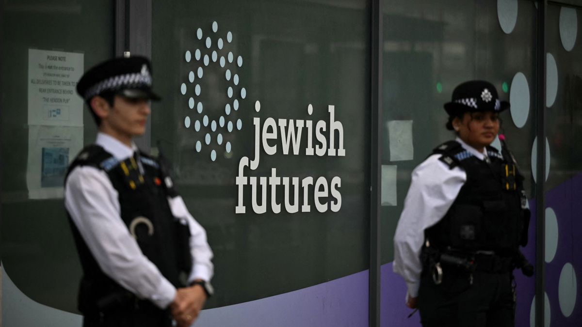 Tombol az antiszemitizmus Nagy-Britanniában