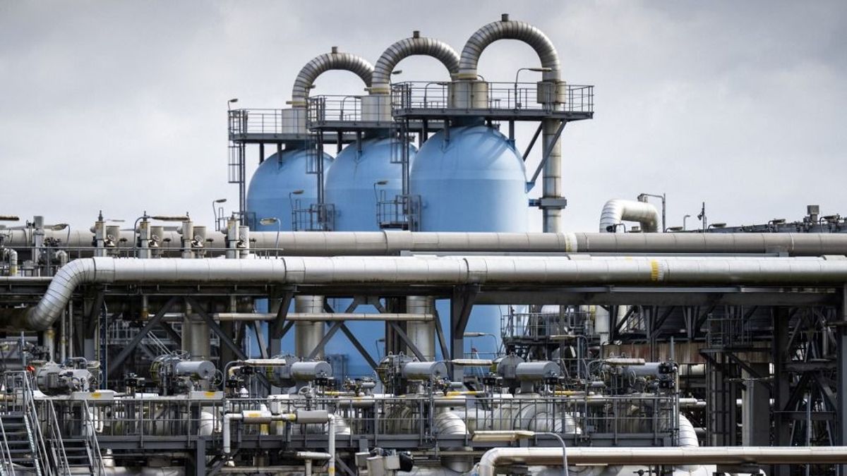 Őrület: a tiszások szerint Orbán Viktor áll a gázvezeték elleni merényletkísérlet mögött