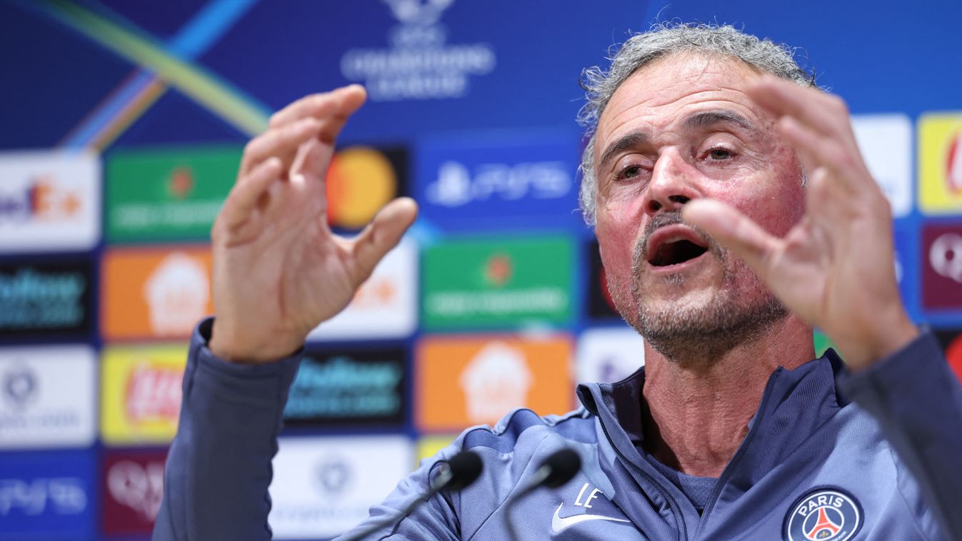Luis Enrique
Paris Saint-Germain's Spanish head coach Luis Enrique gives a press conference of French football club Paris Saint-Germain a day ahead of their UEFA Champions League semi-final match against German club FC Bayern Munich at the PSG Campus in P