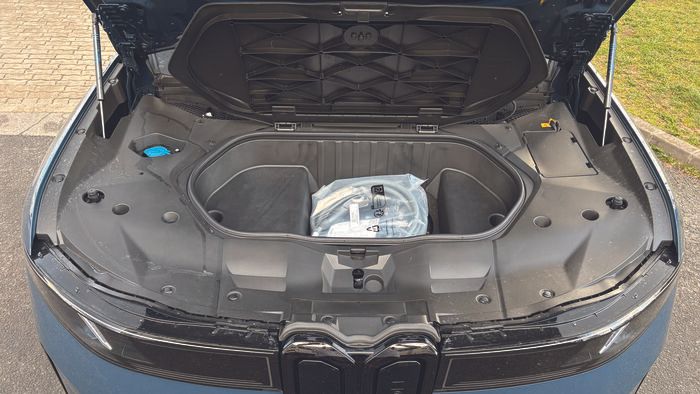 BMW iX3 teszt