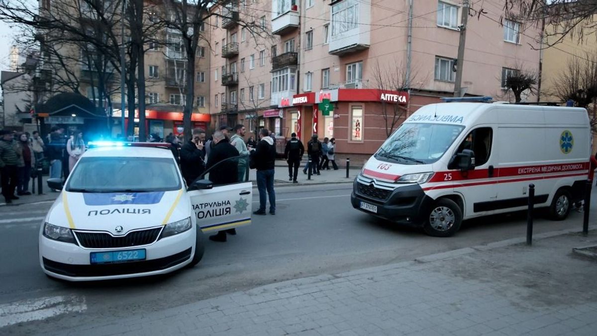 Vérfagyasztó túszdráma Kárpátalján: rendőrre lőtt és gyerekeket rabolt el egy férfi