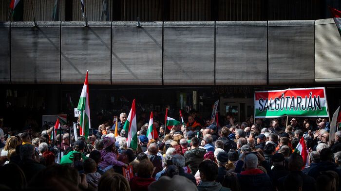 Orbán Viktor országjárás 
kampány