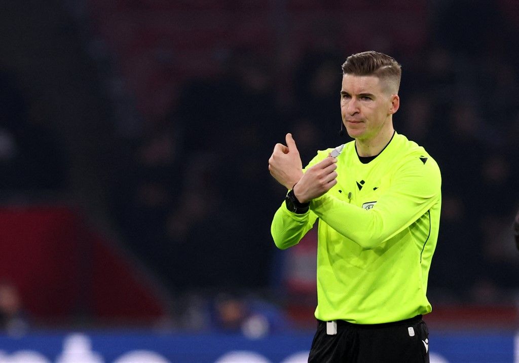 Francois Letexier játékvezető döntései is fontos szerepet játszottak az Arsenal és a Sporting londoni BL-negyeddöntőjén