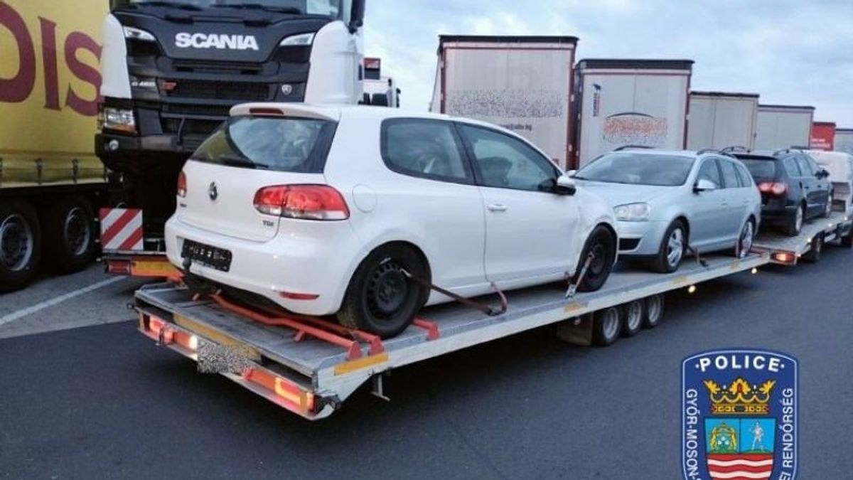 Veszélyes horrorkaravánt szűrtek ki a forgalomból a rendőrök