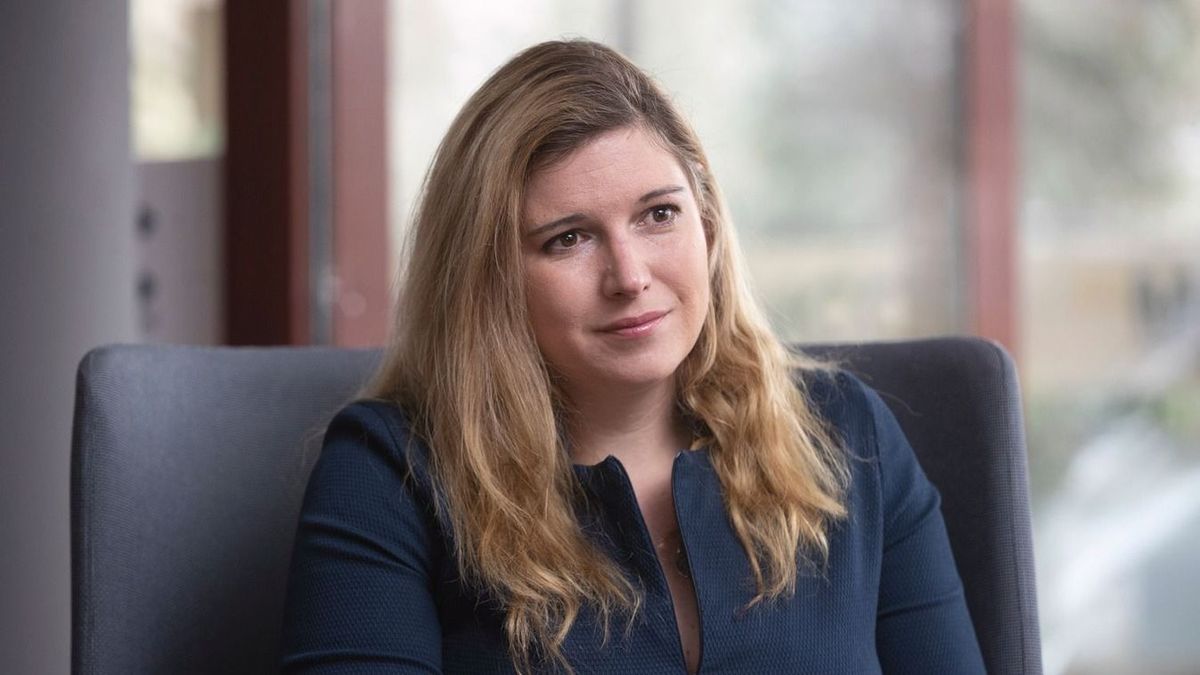 Hal Melinda: Orbán Viktor az egyetlen, aki meg tudja védeni Magyarországot + videó