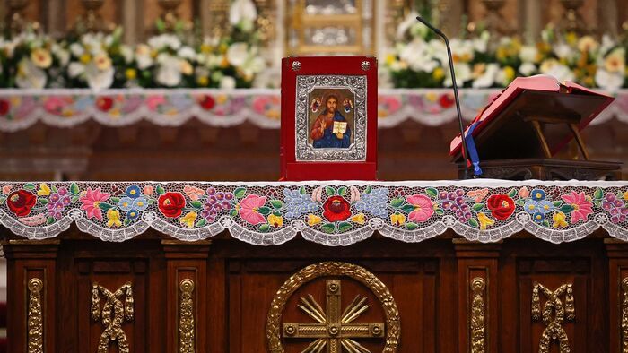 Húsvétvasárnapi ünnepi szentmise