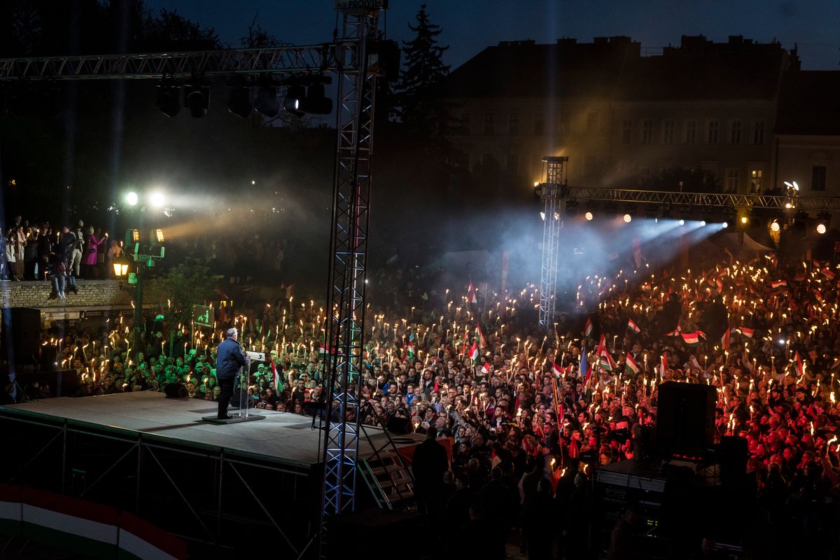 Fidesz kampányzáró
választás
kampány
Orbán Viktor