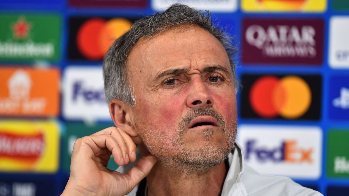 Luis Enrique csapdát emleget, Slot elismerte, ennél rosszabb már nem lehet