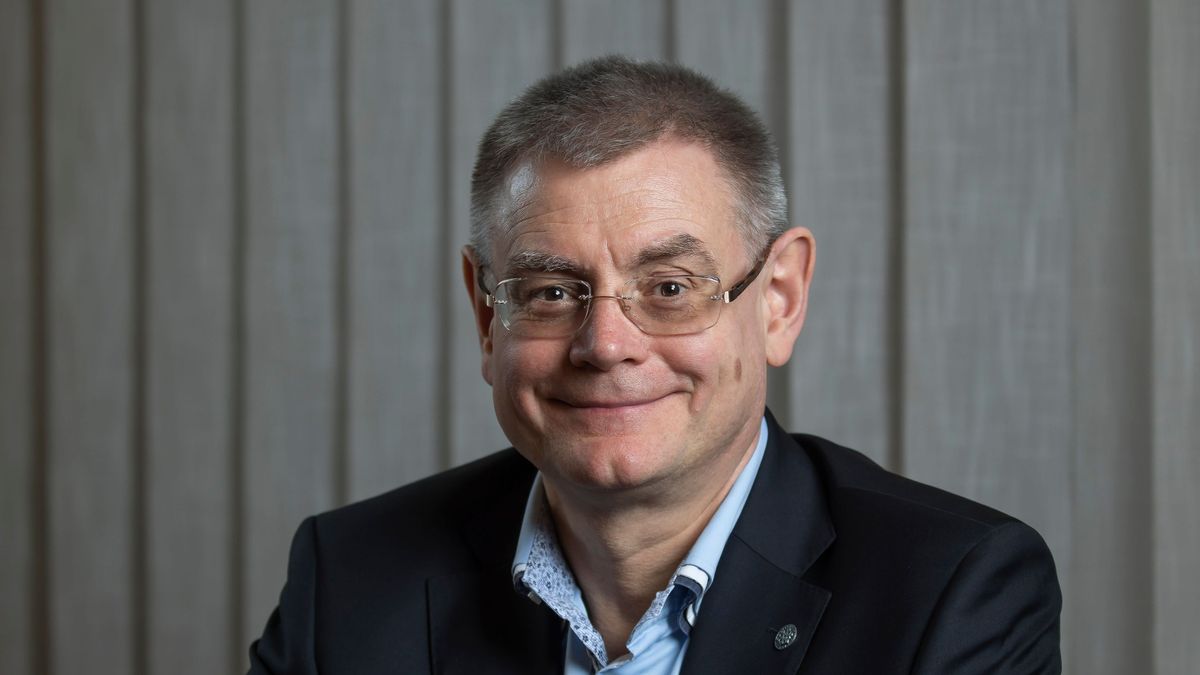 Újraválasztotta elnökét a Magyar Országos Közjegyzői Kamara