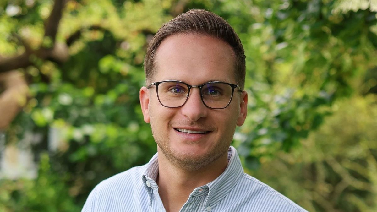 Deák Dániel szerint ezért fontos a kormánypártokra szavazni április 12-én + videó